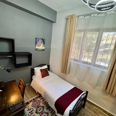 The Sydney Hotel Amman Room photo