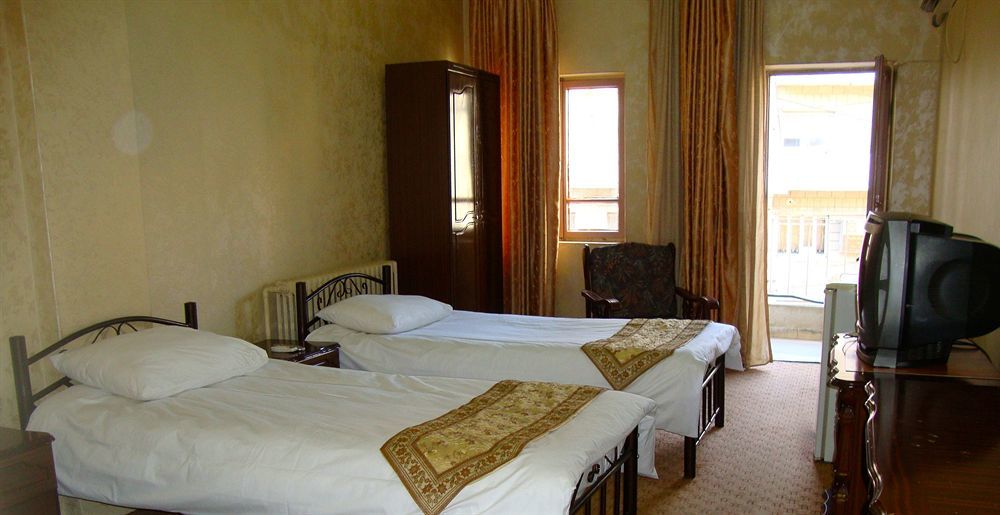 The Sydney Hotel