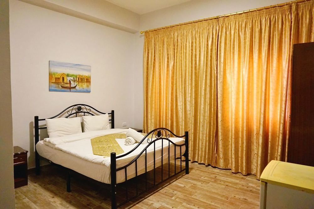 The Sydney * Amman